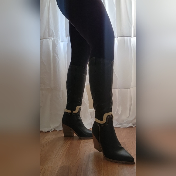 Yoki Stacked Heel Cowboy Boots size 9 - Picture 14 of 15